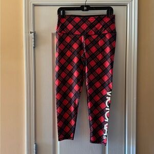 3/4 length Victoria Secrets sports leggings